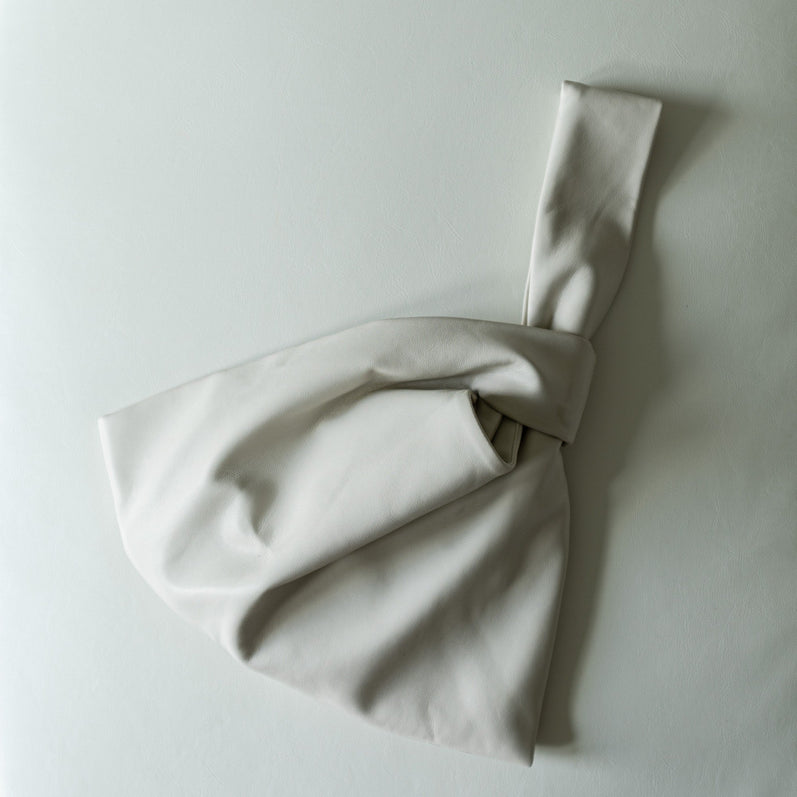 Vegan leather tote bag【White】