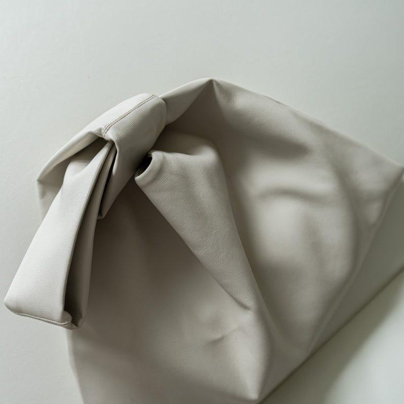 Vegan leather tote bag【White】